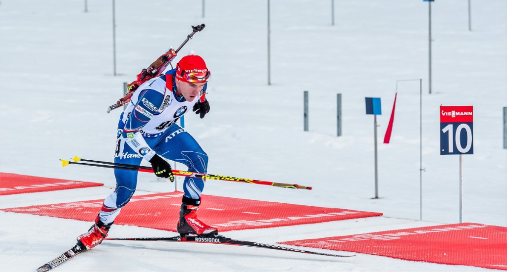 Ondřej Hošek v dnešních štafetách obstál. Jeho odstup na I. úseku 47,6 sekundy byl výrazně menší, než odstup Michala Šlesingra v Hochfilzenu (2:23,8) nebo Tomáše Krupčíka v Oberhofu (3:08,7)