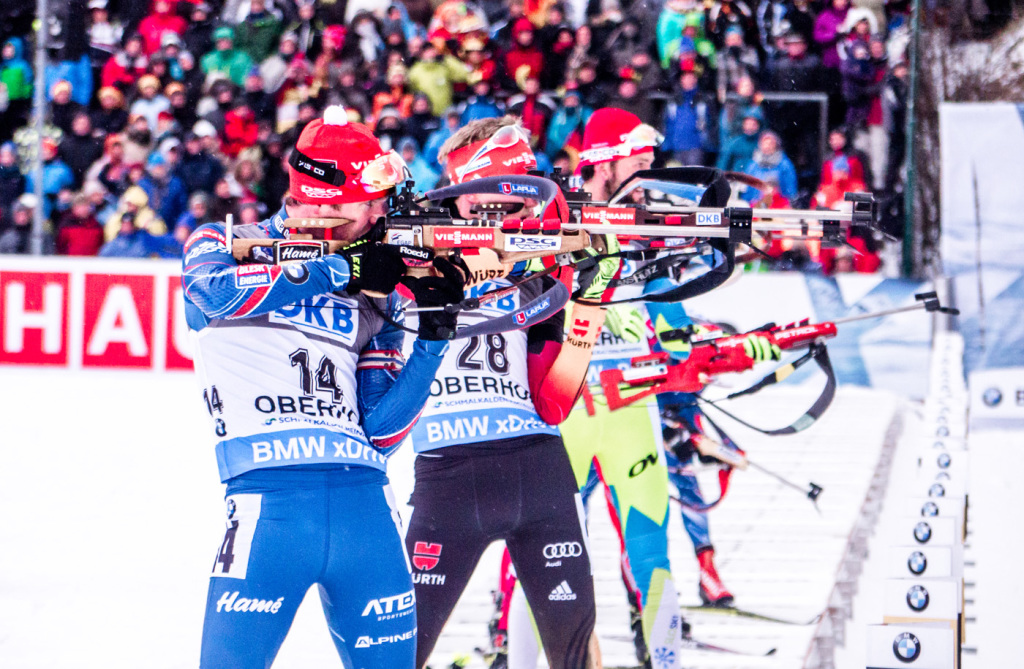 Dvě chyby na poslední střelecké položce připravily Michala Šlesingra o medaily. Foto: Český biatlon, Petr Slavík