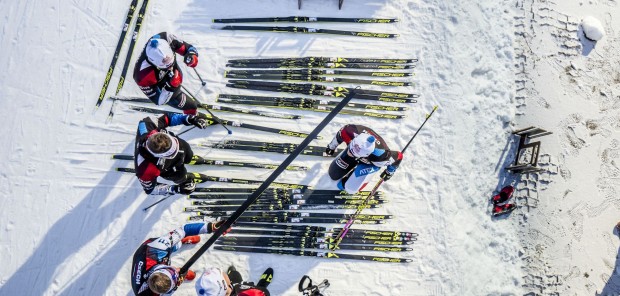 Nor, který mazal lyže elitním běžcům, a rakouský mistr v broušení lyží. Představujeme posily servisního týmu