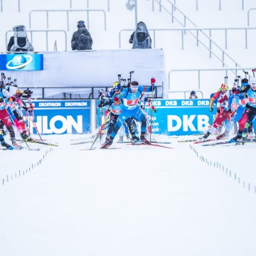 start_smisena_stafeta_dvojic_sp_oberhof_2022_ps