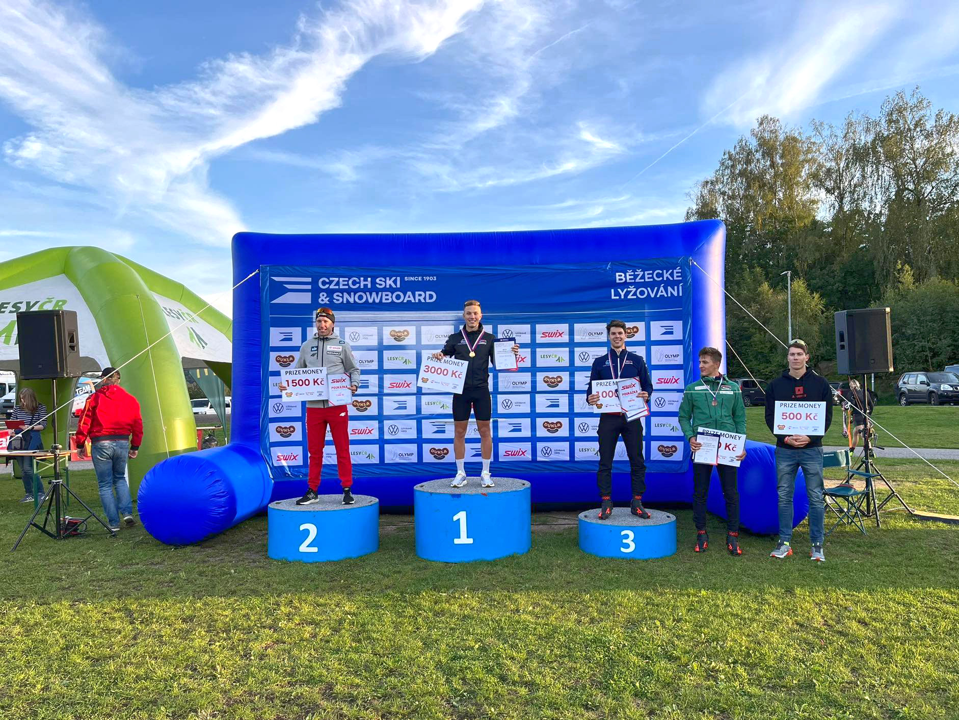 Jakub Štvrtecký zazářil na MČR v běhu na kolečkových lyžích Biatlon