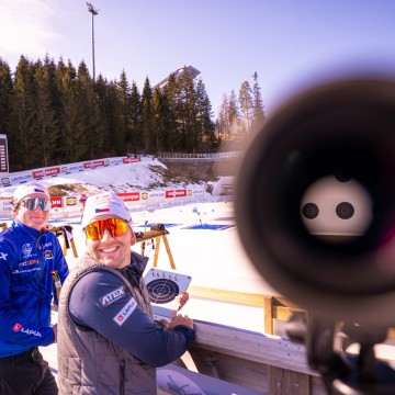 marekambrozcom-00054_burian_jan_dostal_lukas_hromadny_start_zen_sp_oslo_2025