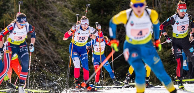 Štafety dorostenek a juniorek uzavřely světový šampionát v německém Arberu. Češky páté a sedmé