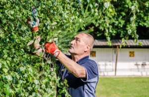 Ředitel II. kola ČP Vojtěch Zicháček zvelebuje areál Bedlina v Bystřici p/H.