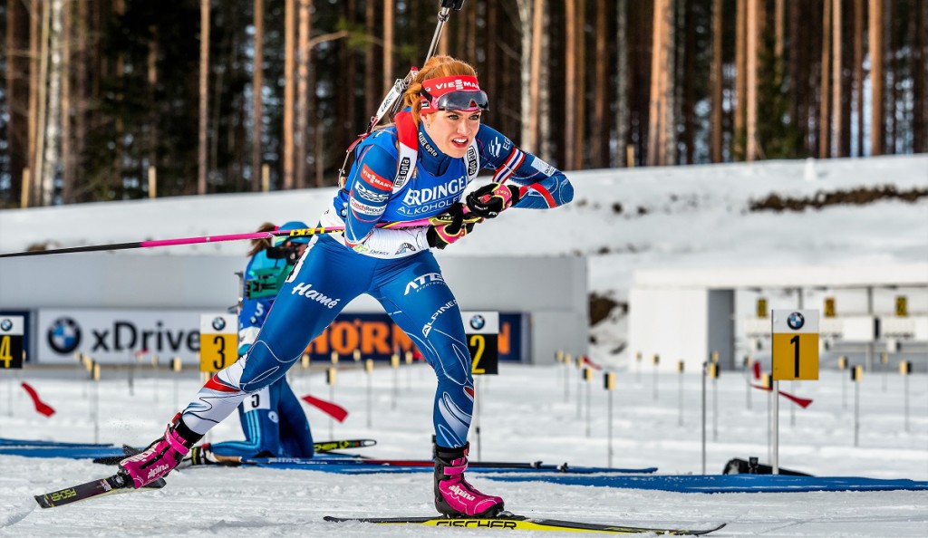 Gabriela Koukalová je i přes únavu nezdolnou bojovnicí. Dnes jen škoda každé rány, která padla vedle...