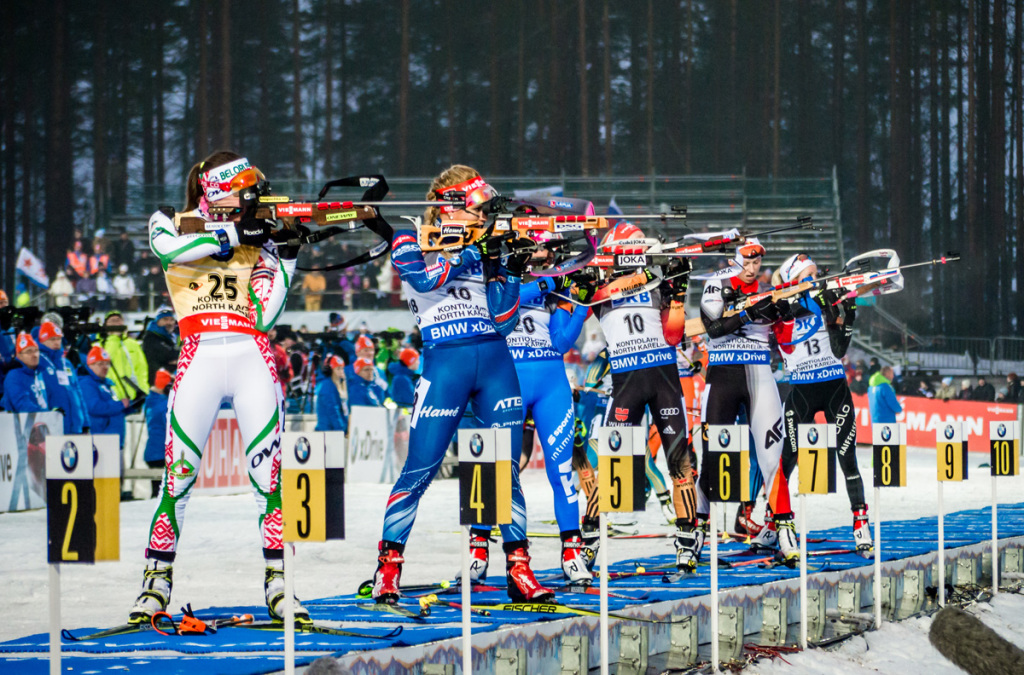 Gabriela Soukalová před poslední položkou ve stoje vsadila vše na jednu kartu a vyplatilo se. Foto: Český biatlon, Petr Slavík