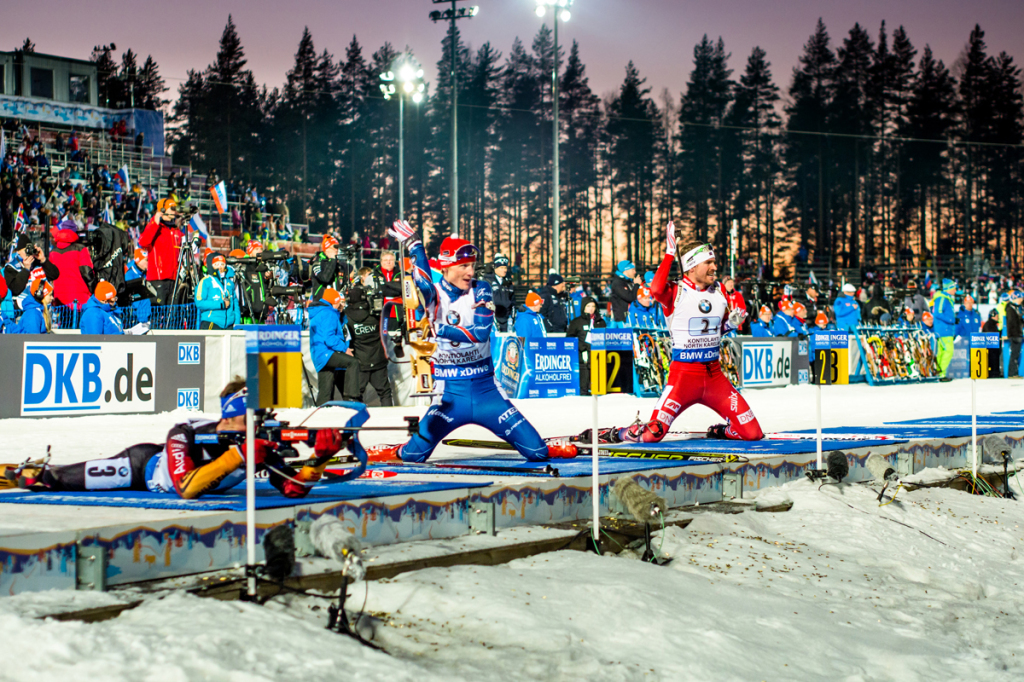 Ondra Moravec na 4. úseku zalehává k položce v leže, která se ukázala být kritická. Foto: Český biatlon, Petr Slavík