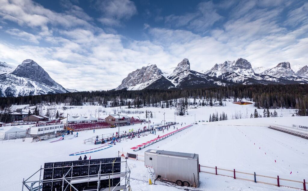 Biatlonový stadion v kanadském Canmore se chystá na 7. kolo SP sezóny 2015/16. Foto: Český biatlon, Petr Slavík