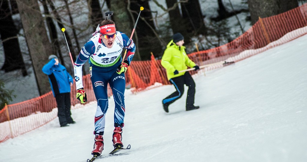 Adama Václavík na trati sprintu v Arberu 