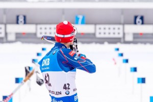 Pokažená položka ve stoje hodně mrzela Ondřeje Moravce. Foto: Český biatlon, Petr Slavík