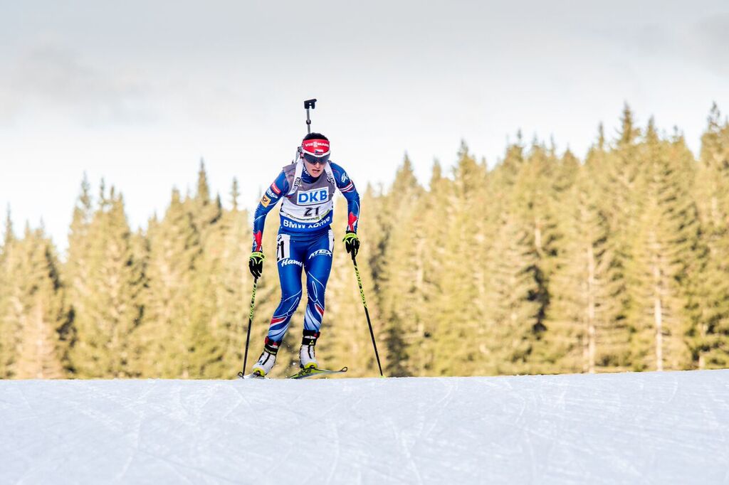 Veronice to dnes na trati pocitově "netáhlo". Dokázala si však výborně pohlídat střelbu a v cíli se mohla radovat ze čtvrtého místa. Foto: Český biatlon, Petr Slavík